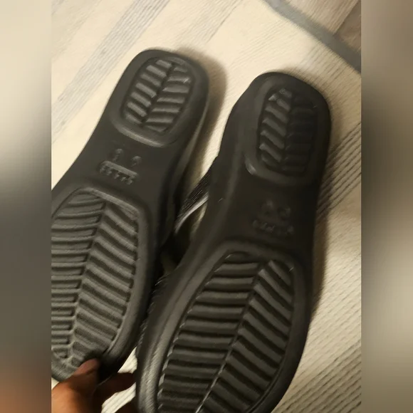 Crocs Women's Boca Sequins Strappy Wedge Sandals, Black Size 8. Brand New - Picture 6 of 10